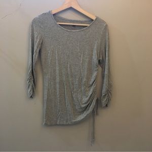 Gray long sleeves T-shirt